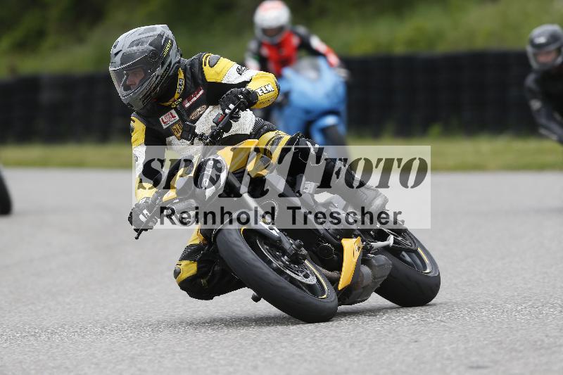 /Archiv-2025/08 20.04.2025 Speer Racing ADR/Gruppe gruen/228